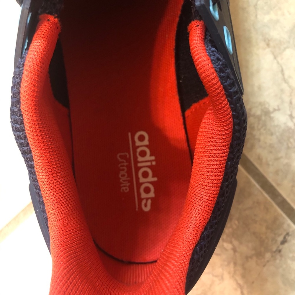 Women’s Adidas cloudfoam size 8.5 - Picture 9 of 11
